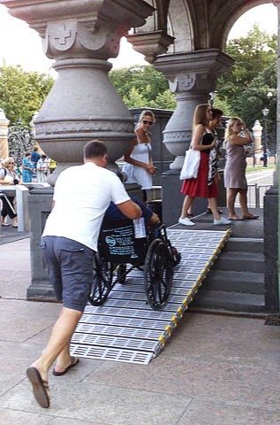 Rollezy portable rolling wheelchair ramp